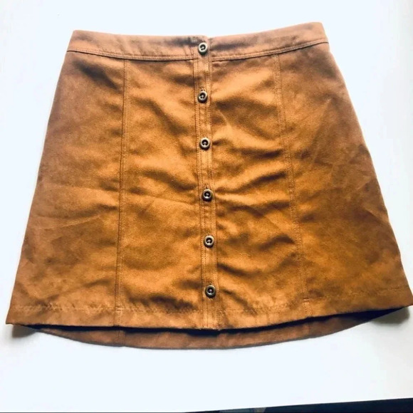 Hollister Brown Suede Button Down Mini Skirt Size 1 - Picture 3 of 7